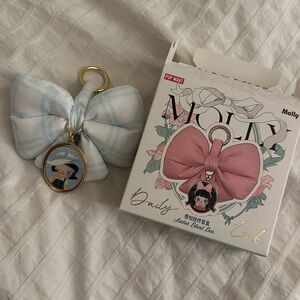 MOLLY Satchet Blind Box - Tender Sea Breeze (POP MART)